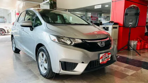 Honda Fit Fun 1.5L usado (2016) color plateado precio $225,000