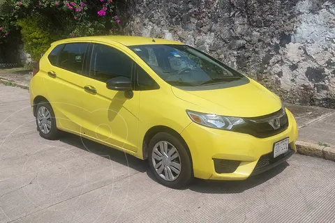 Honda Fit Cool 1.5L usado (2015) color A eleccion precio $147,000