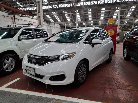 Honda Fit Fun 1.5L Aut usado (2019) color Blanco financiado en mensualidades(enganche $67,500 mensualidades desde $5,870)