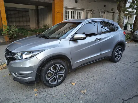 Honda HR-V EXL 4x2 CVT usado (2017) color Plata precio u$s17.500