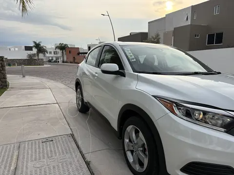 Honda HR-V Uniq Aut usado (2021) color Blanco Platinado precio $320,000