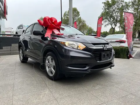 Honda HR-V Uniq usado (2016) color violeta oscuro precio $245,000