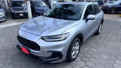 Honda HR-V Uniq usado (2023) color Plata financiado en mensualidades(enganche $104,006 mensualidades desde $9,238)