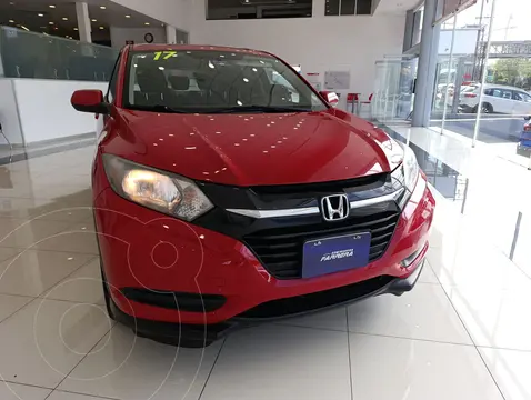 Honda HR-V Uniq usado (2017) color Rojo financiado en mensualidades(enganche $66,250 mensualidades desde $5,495)