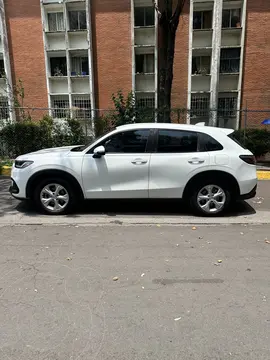 Honda HR-V Uniq Aut usado (2022) color Blanco precio $393,999