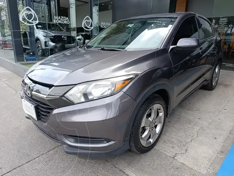 Honda HR-V Uniq Aut usado (2017) color Plata precio $227,000