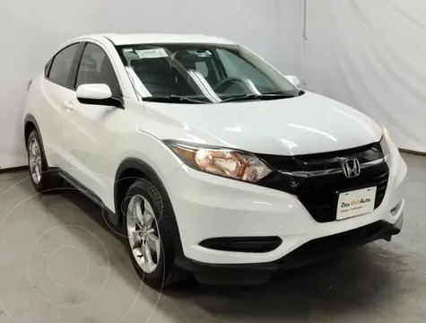 Honda HR-V Uniq usado (2017) color Blanco financiado en mensualidades(enganche $60,000 mensualidades desde $8,082)
