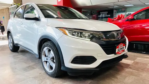 Honda HR-V Uniq usado (2021) color Blanco precio $369,000