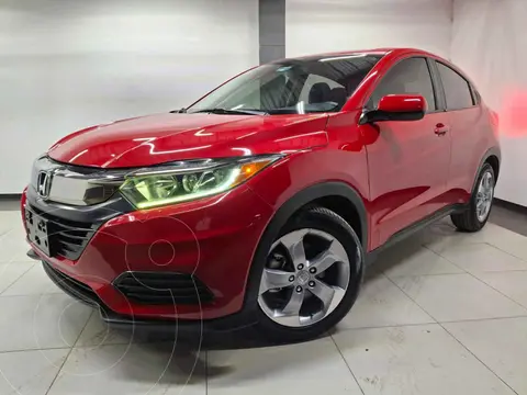 Honda HR-V Uniq Aut usado (2019) color Rojo financiado en mensualidades(enganche $57,200 mensualidades desde $5,643)