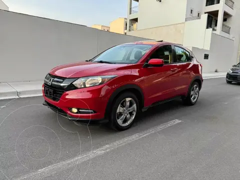 Honda HR-V Uniq Aut usado (2017) color Rojo Milano financiado en mensualidades(enganche $60,048 mensualidades desde $6,259)