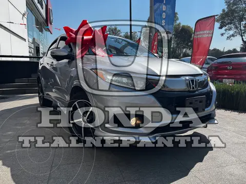 Honda HR-V Touring usado (2021) color plateado precio $379,000