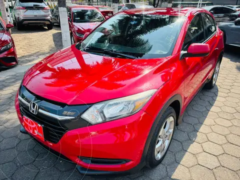 Honda HR-V Uniq usado (2017) color Rojo precio $237,000