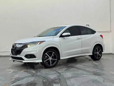 Honda HR-V Touring Aut usado (2022) color Blanco financiado en mensualidades(enganche $83,380 mensualidades desde $8,225)