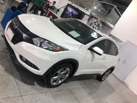 Honda HR-V Epic Aut usado (2017) color Blanco financiado en mensualidades(enganche $39,000 mensualidades desde $8,000)