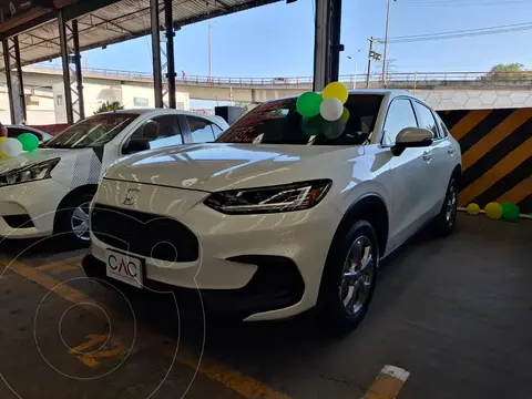 Honda HR-V Sport usado (2023) color Blanco Platinado financiado en mensualidades(enganche $110,000 mensualidades desde $10,000)
