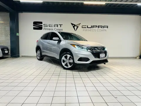 Honda HR-V Uniq Aut usado (2022) color Plata financiado en mensualidades(enganche $94,600 mensualidades desde $10,754)