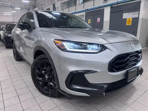 Honda HR-V Sport usado (2023) color plateado financiado en mensualidades(enganche $196,418 mensualidades desde $8,438)