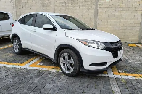 Honda HR-V Uniq Aut usado (2018) color Blanco precio $260,000