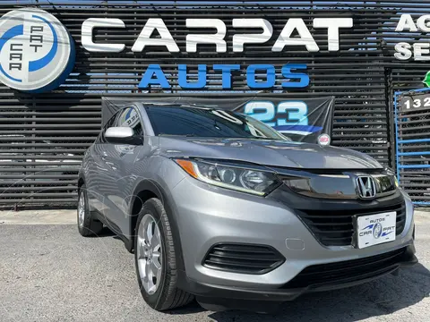 Honda HR-V Uniq usado (2021) color plateado financiado en mensualidades(enganche $76,780 mensualidades desde $8,002)