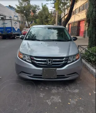 Honda Odyssey LX usado (2016) color Plata precio $290,000