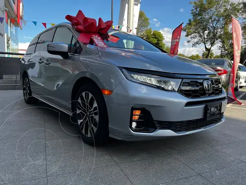 Honda Odyssey Touring usado (2025) color plateado precio $999,000