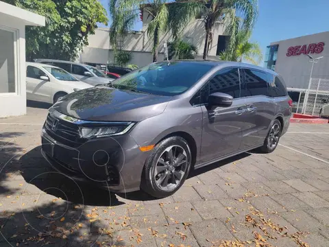 Honda Odyssey Touring usado (2022) color Gris precio $740,000