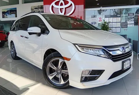 Honda Odyssey Touring usado (2019) color Blanco financiado en mensualidades(enganche $192,280 mensualidades desde $8,260)