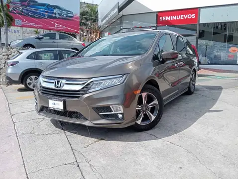 Honda Odyssey Touring usado (2019) color Marrn precio $580,000