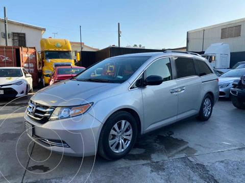 foto Honda Odyssey EX usado (2014) color Plata precio $229,800