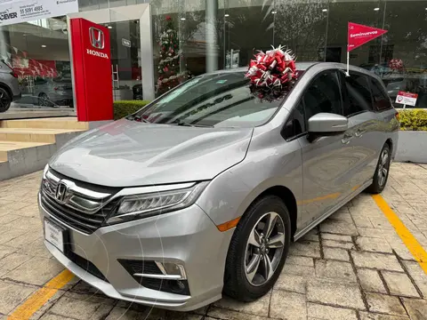 Honda Odyssey Touring usado (2019) color Plata precio $679,000