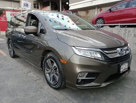 Honda Odyssey Touring usado (2018) color Gris precio $530,000