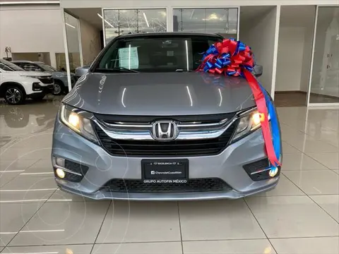 Honda Odyssey EXL usado (2018) color plateado precio $490,000