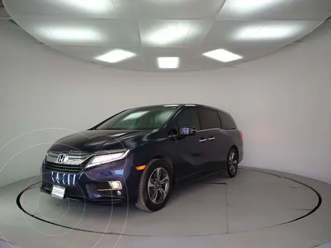Honda Odyssey Touring usado (2018) color Azul precio $600,800