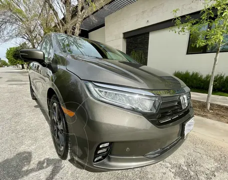 Honda Odyssey Touring usado (2021) color Gris Oscuro precio $785,000