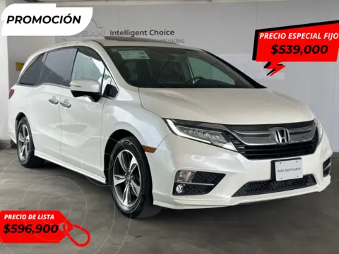 foto Honda Odyssey Touring usado (2018) color Blanco precio $539,000