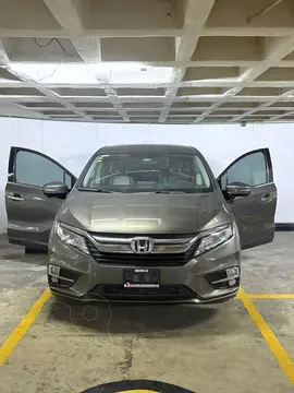 Honda Odyssey Touring usado (2020) color Gris precio $525,000
