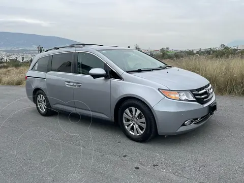 Honda Odyssey EXL usado (2016) color Plata precio $350,000