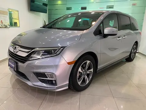 Honda Odyssey EXL usado (2018) color Plata precio $549,000