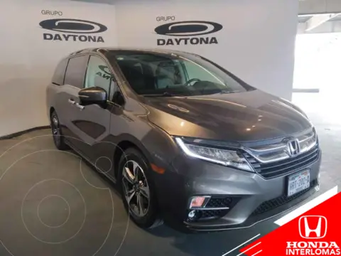 foto Honda Odyssey Touring usado (2018) color Gris precio $679,900