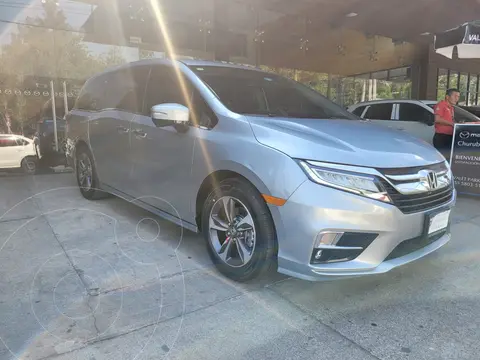 Honda Odyssey Touring usado (2019) color Plata Lunar financiado en mensualidades(enganche $164,750 mensualidades desde $16,459)