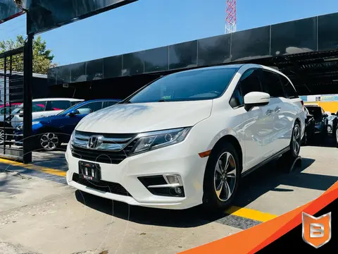 Honda Odyssey EXL usado (2018) color Blanco financiado en mensualidades(enganche $134,178)