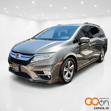 Honda Odyssey Touring usado (2019) color HONMEBLMETEORO BLAST precio $440,000