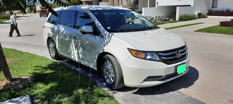 Honda Odyssey EX usado (2016) color Blanco precio $330,000