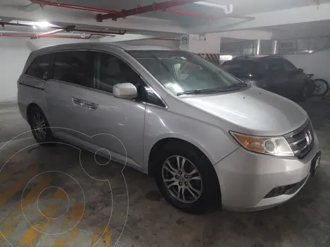 Honda Odyssey 3.5L EXL Aut usado (2013) color Gris Metalico precio u$s13,000