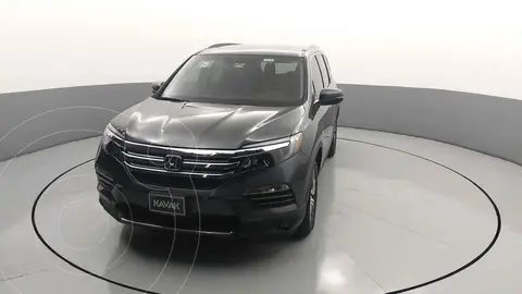 foto Honda Pilot Touring SE usado (2018) color Gris precio $605,999