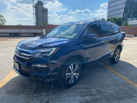 Honda Pilot Touring usado (2017) color Azul Electrico precio $598,000