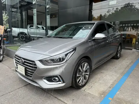 Hyundai Accent Sedan GLS Aut usado (2022) color Plata precio $273,000