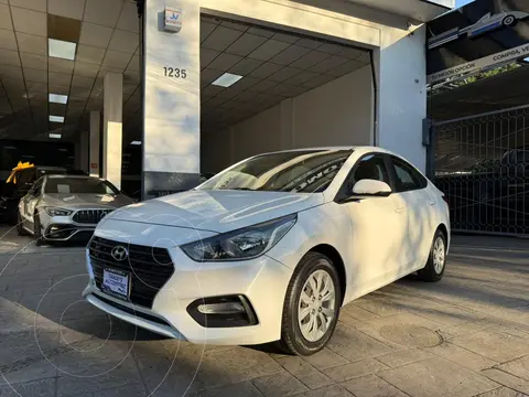 Hyundai Accent Sedan GL Aut usado (2018) color Blanco precio $183,500