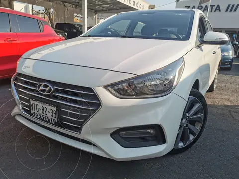 Hyundai Accent Sedan GLS Aut usado (2018) color Blanco precio $275,000