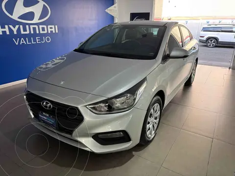 Hyundai Accent Sedan GL Aut usado (2022) color Plata financiado en mensualidades(enganche $65,844 mensualidades desde $5,731)